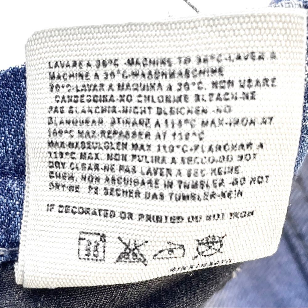 Citizens of Humanity Distressed Cutoff Jean Shorts - Picture 10 of 10
